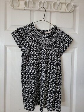Loft blouse women's xs petite black and white top